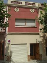 Façana de edifici Catalogat al C/. St. Felip i d'en Roses, nº 32 (Badalona) 